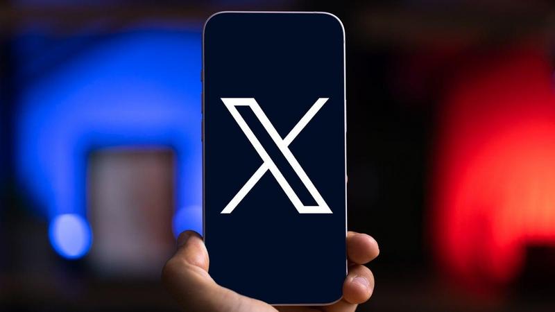 EU scrutinizes X's AI data practices