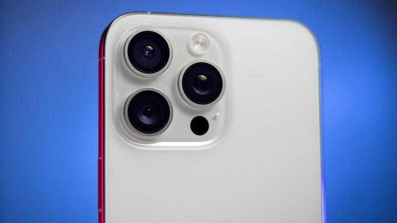 Apple-iPhone-18-Pro-camera-upgrade-variable-aperture-lens