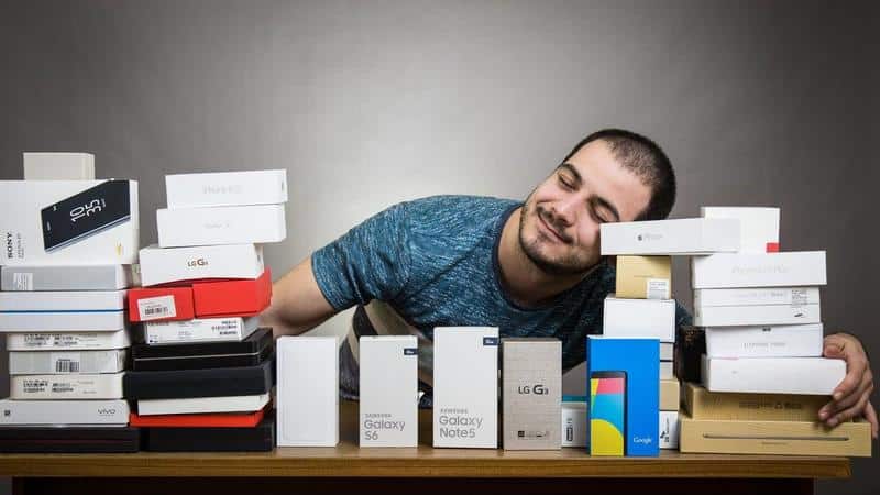 Phone-Collection-Showdown-Community-Contest