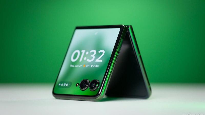 Top Motorola Phones 2024: Cutting-Edge Mobile Excellence