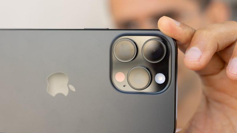 iPhone-18-Pro-rumored-variable-aperture-camera-2026