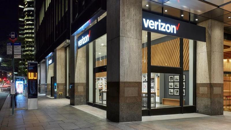 verizon-hikes-fees-again-customers-outraged