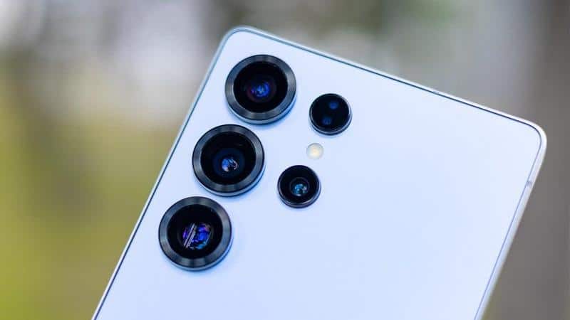 Galaxy S25 Ultra: 50MP Ultra-Wide Camera vs iPhone and Pixel