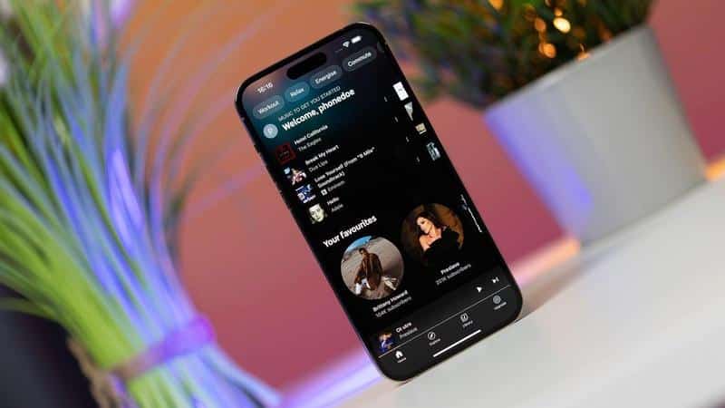 YouTube Music tests artist metric feature