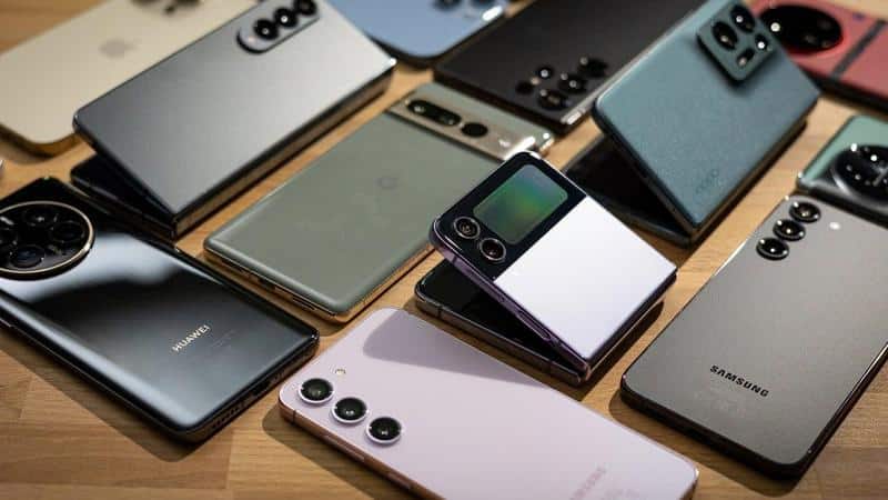 Old-phones-150-billion-opportunity