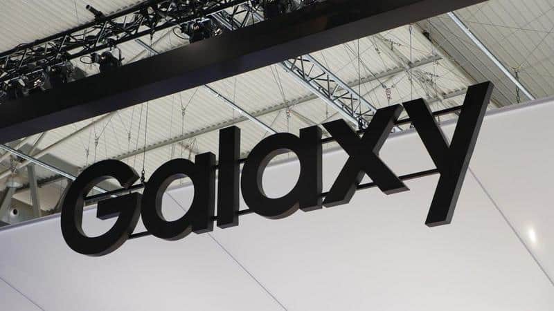 Samsung-extends-One-UI-7-update-to-older-flagship-devices