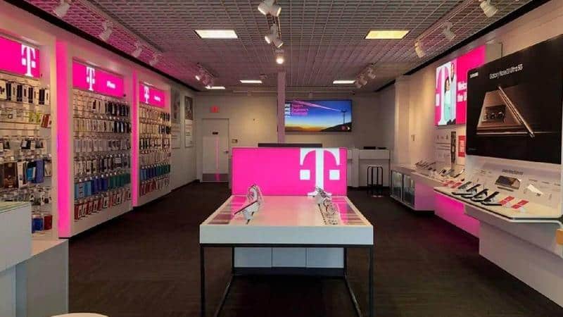 T-Mobile-customers-furious-over-price-hike-consider-legal-action