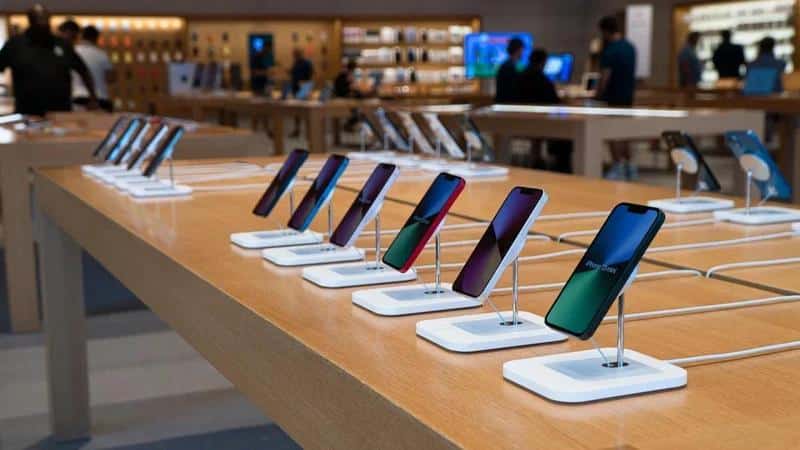wait-for-iphone-18-reasons-to-skip-iphone-17