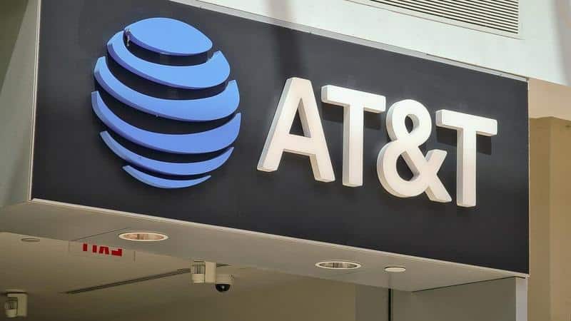 AT&T-iPhone-16-Pro-Unboxing-Reveals-Used-Phone-Shocker
