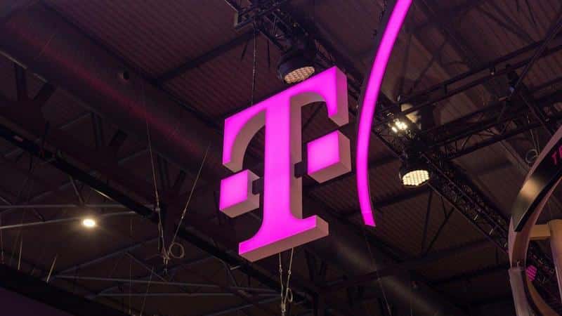 T-Mobile trade-in vanishes again, but customer gets lucky
