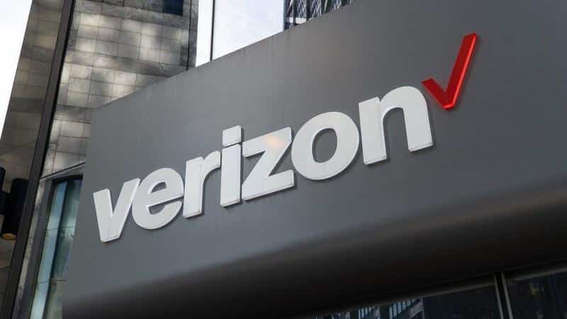Verizon loyalty tweak backfires: Customer hit with unexpected bill hike