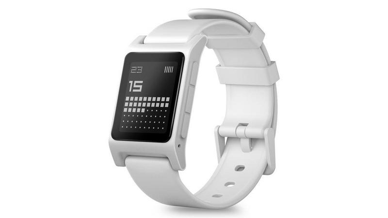 pebble-smartwatch-revival-hinges-on-innovative-adapter