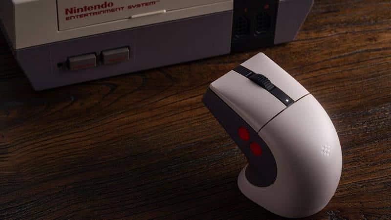 retro-8-bit-mouse-brings-nostalgic-charm-to-modern-laptops