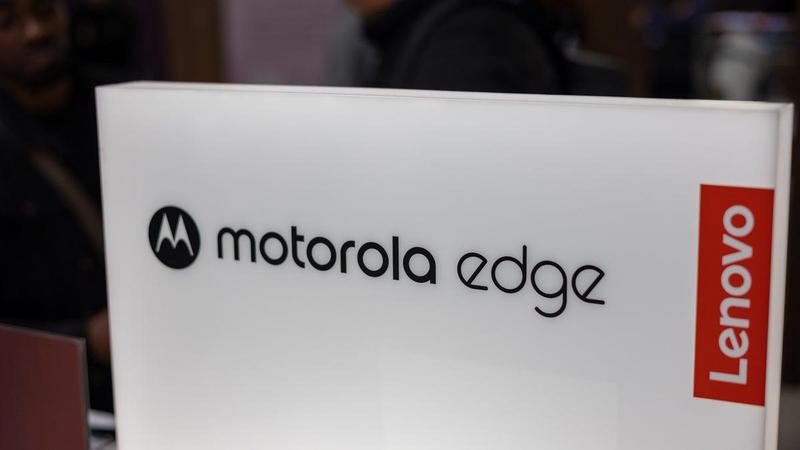 Motorola Edge leak stuns fans with unexpected features